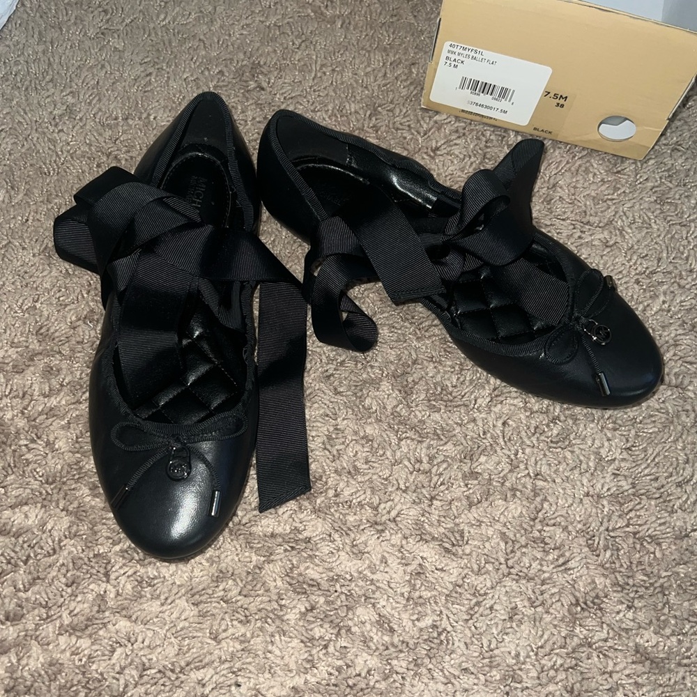 Michael kors ballet flats size 7.5